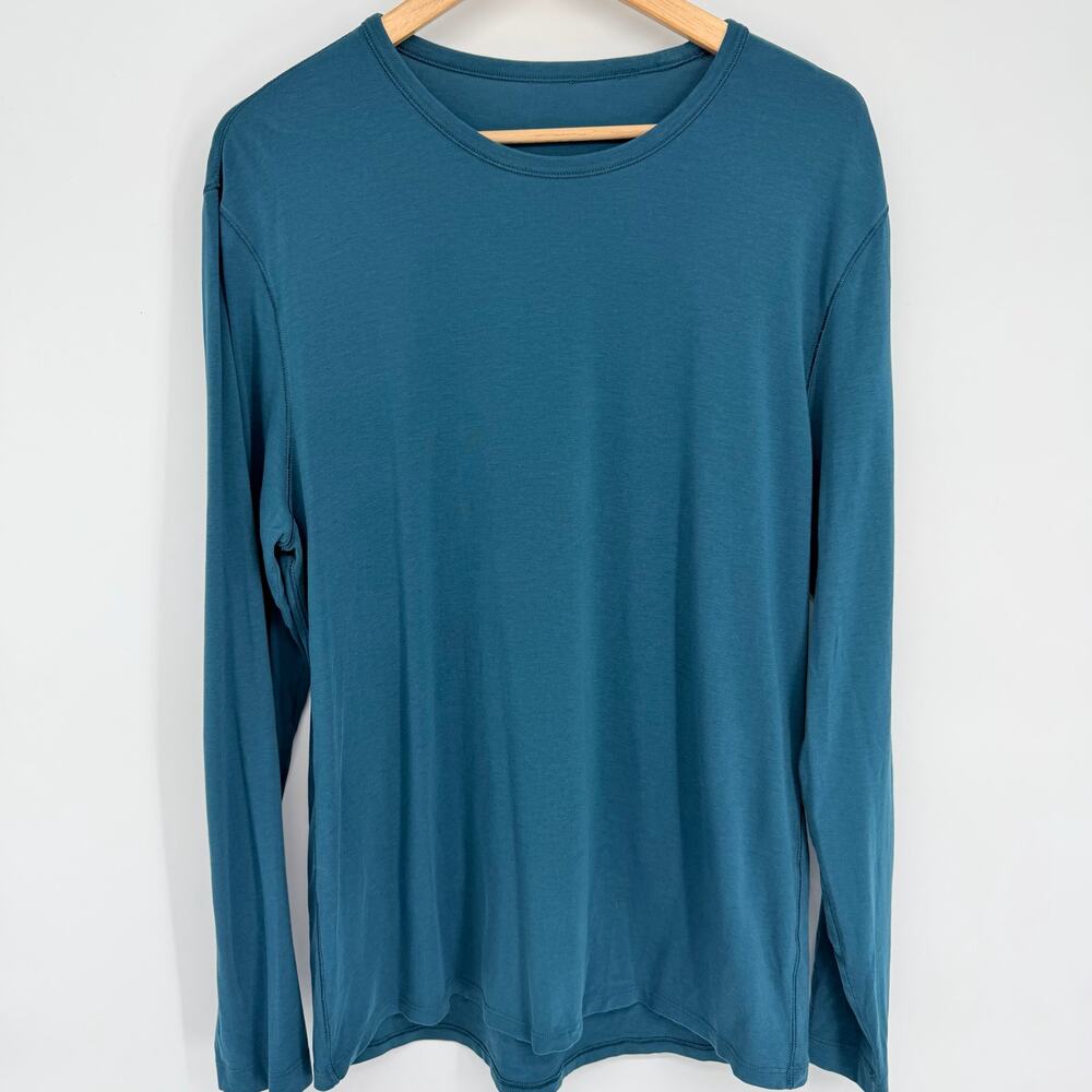 Lululemon Top Men’s Large Aqua Long Sleeve Athletic Outdoor Running Lightweight‎